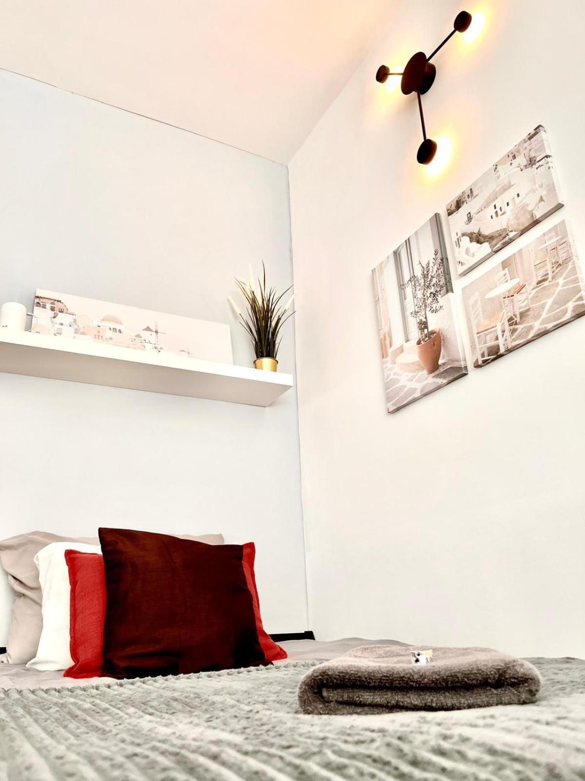 Super 1 Bed Room Condo In Warszawa Center Екстериор снимка
